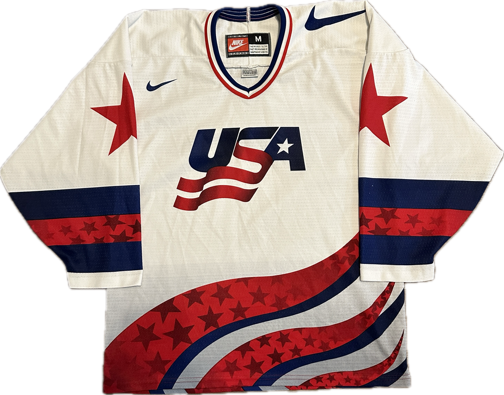 Vintage USA IIHF Hockey Jersey (M)