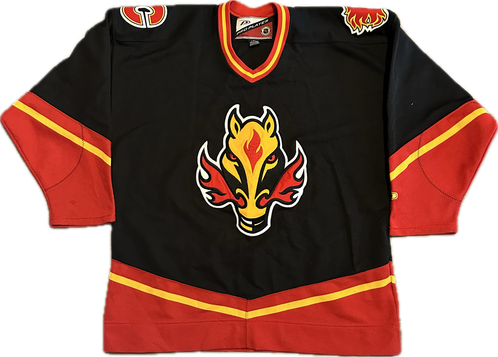 Vintage Calgary Flames NHL Hockey Jersey (L)