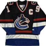 Vintage Vancouver Canucks NHL Hockey Jersey (M)