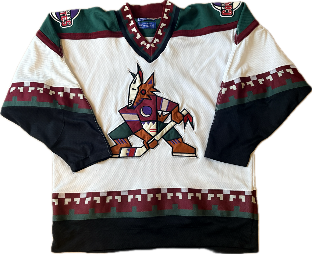 Vintage Arizona Coyotes NHL Hockey Jersey (L)