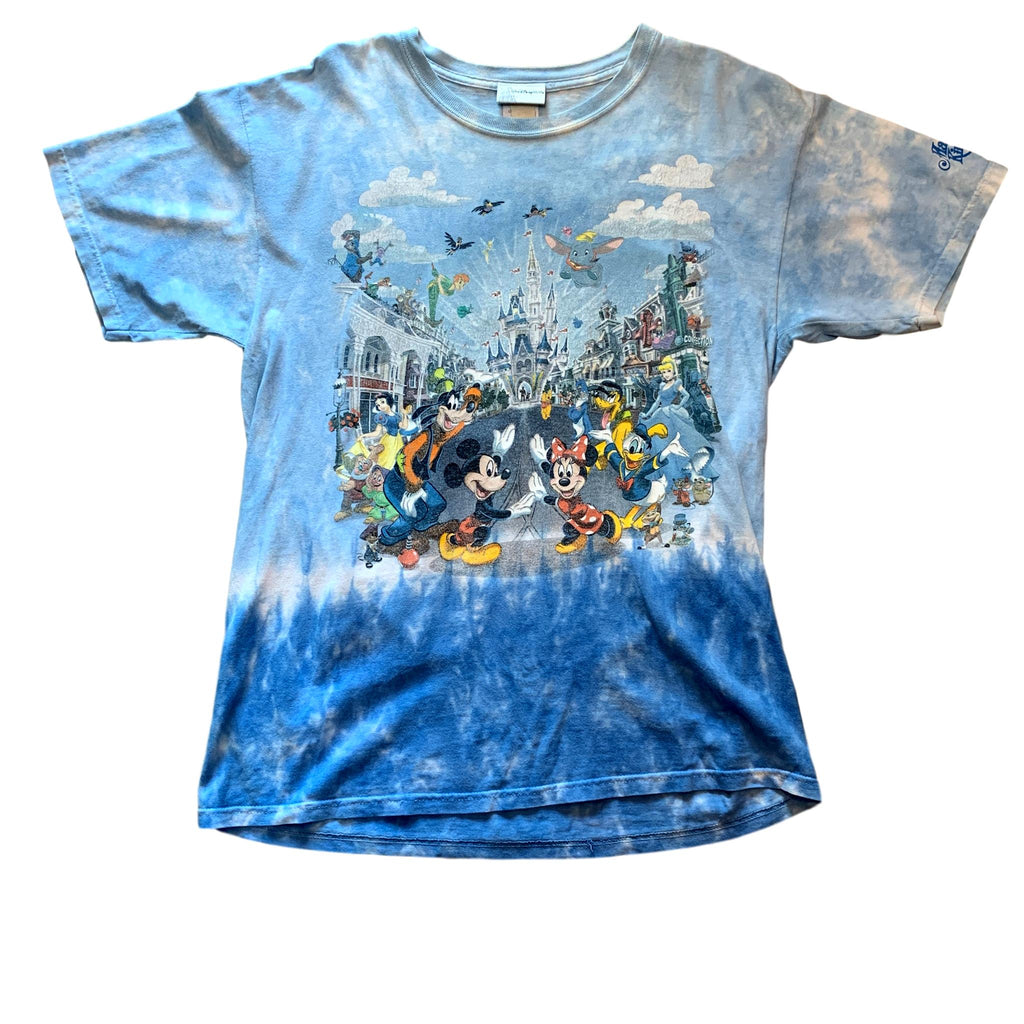 Walt Disney World Magic Kingdom Characters T Shirt (L)