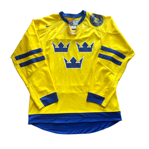 Sweden IIHF Nike Hockey Jersey (L)