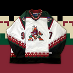 Vintage Arizona Coyotes NHL Hockey Jersey (XXL)